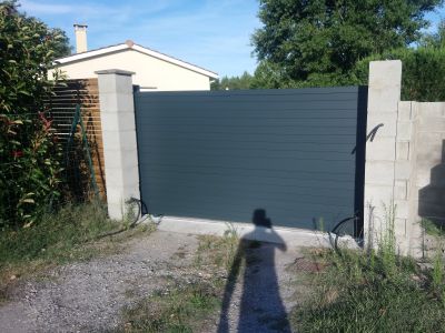 PORTAIL ET MURETTE